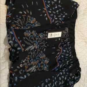 Cropped top paisley print off the shoulder blouse